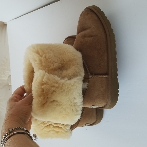 COPY - Uggs tall tan boots - Picture 11 of 11
